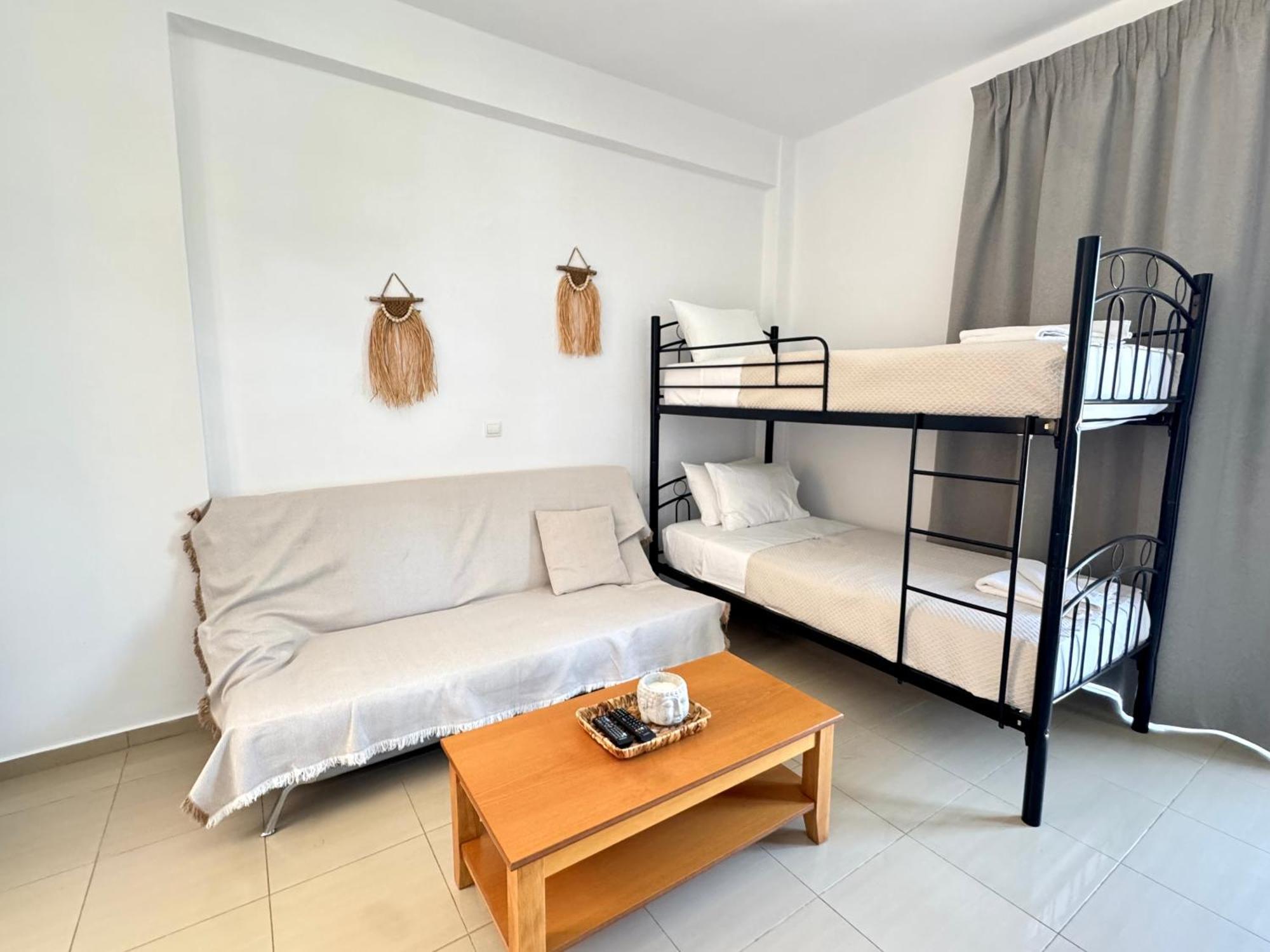 Aparthotel Pachia Ammos *