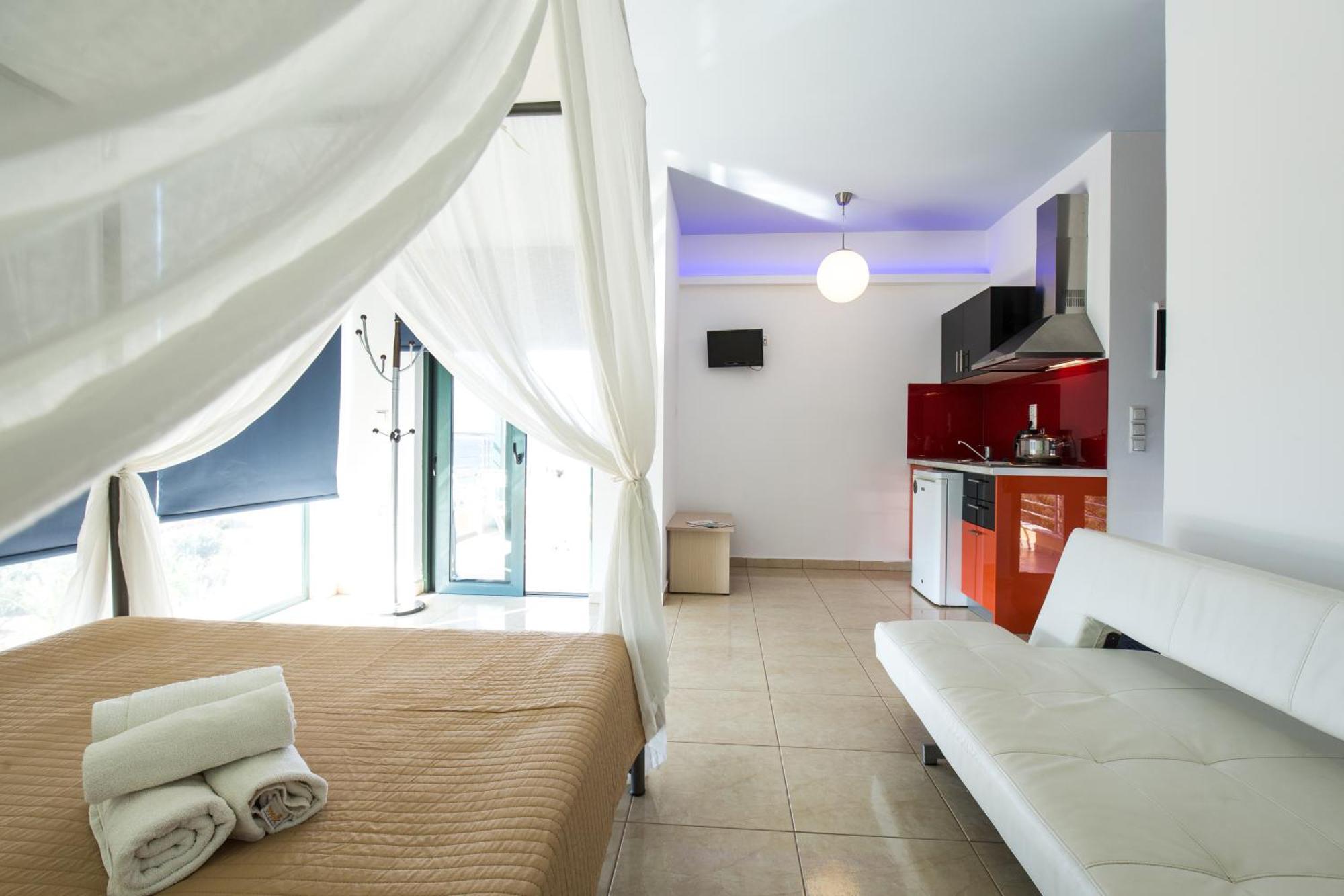 Pachia Ammos Aparthotel