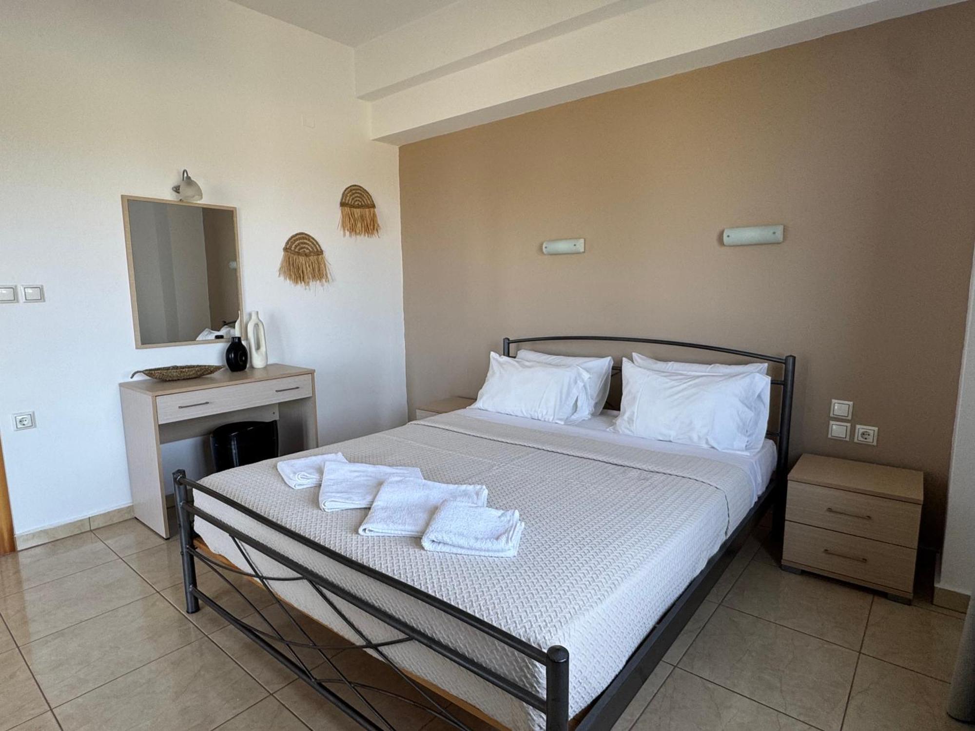 Aparthotel Pachia Ammos