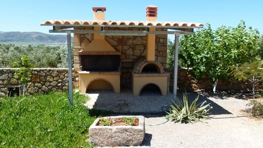 Pachia Ammos Aparthotel